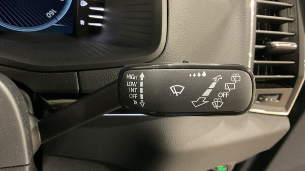 Used Skoda Karoq 2024 for sale - 75726104: Photo 24