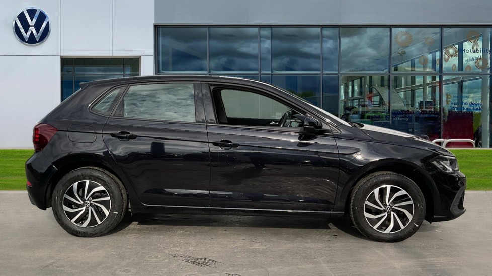 Used Volkswagen Polo 2023 for sale - 76092172: Photo 4