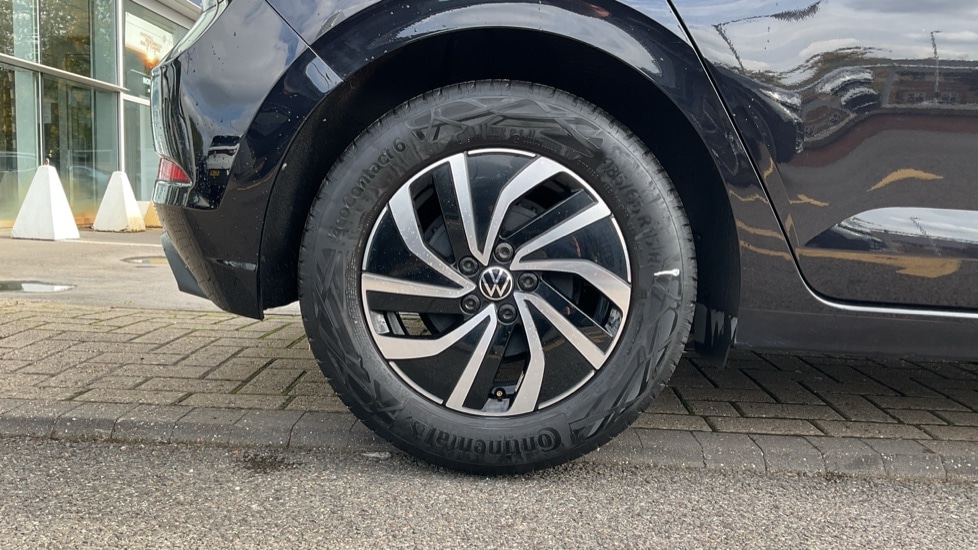 Used Volkswagen Polo 2023 for sale - 76092172: Photo 5