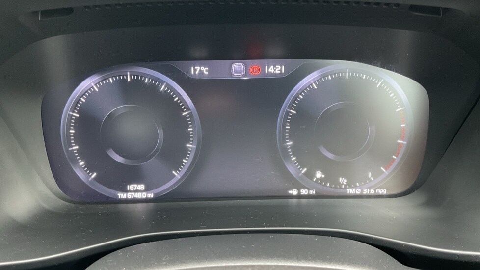 Used Volvo XC40 2021 for sale - 76124698: Photo 13