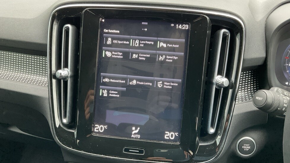 Used Volvo XC40 2021 for sale - 76124698: Photo 26