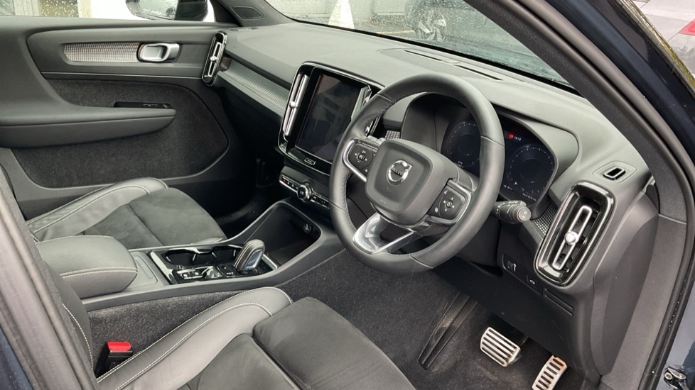 Used Volvo XC40 2021 for sale - 76124698: Photo 9