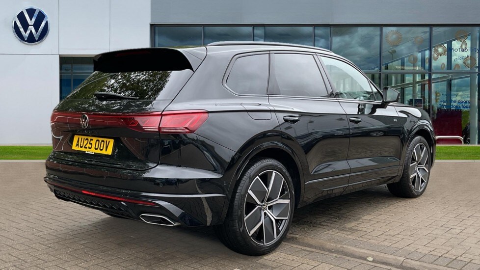 Used Volkswagen Touareg 2025 for sale - 75763356: Photo 8