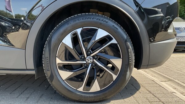 Used Volkswagen ID.4 2025 for sale - 75522091: Photo 19
