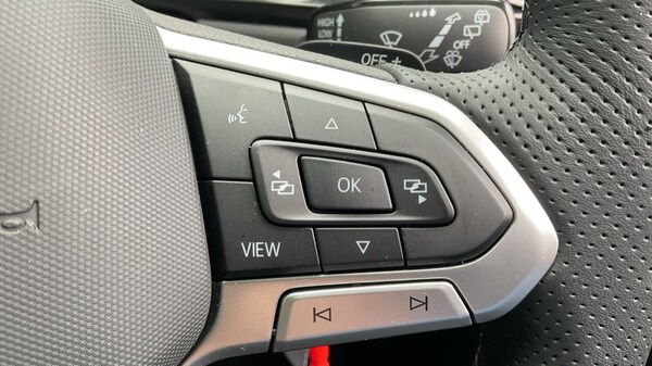 Used Volkswagen T-Roc 2025 for sale - 76091966: Photo 30