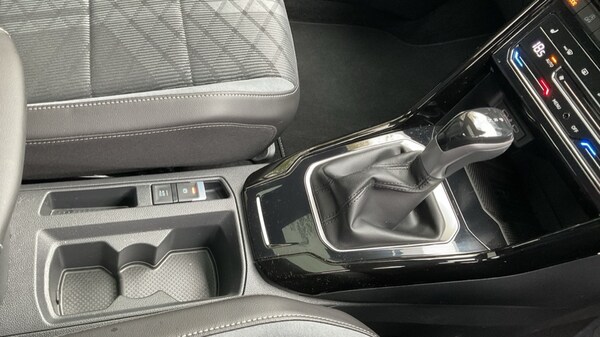 Used Volkswagen T-Roc 2025 for sale - 76091966: Photo 35