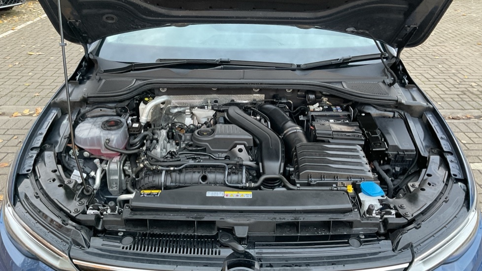 Used Volkswagen Golf 2024 for sale - 77082486: Photo 17