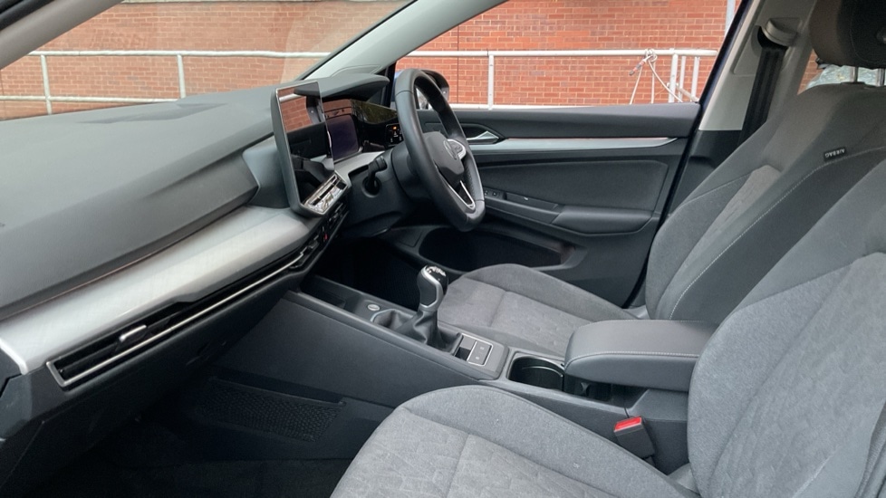 Used Volkswagen Golf 2024 for sale - 77082486: Photo 28