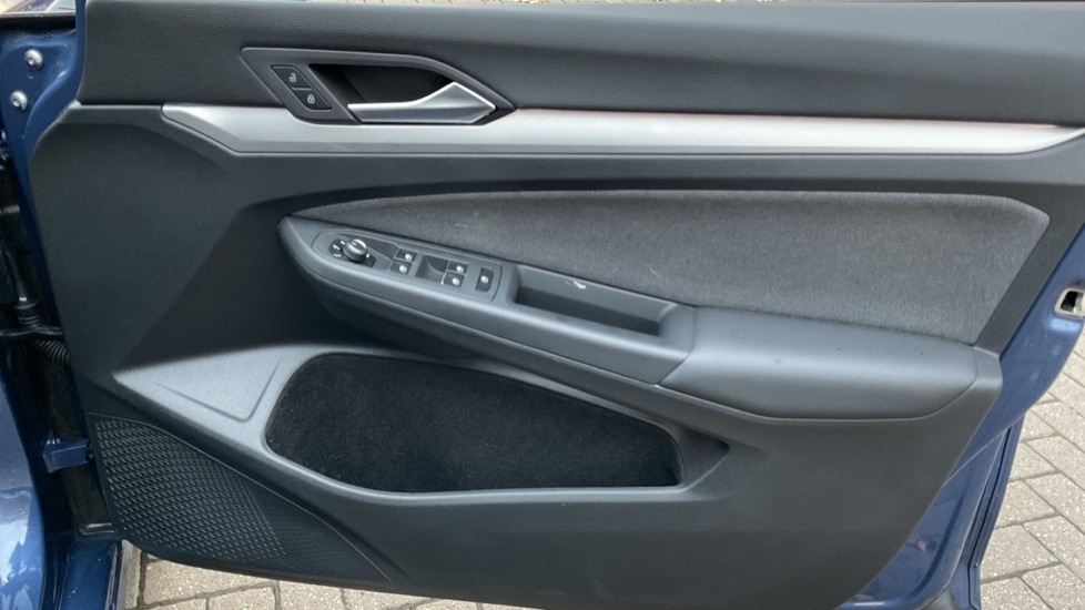 Used Volkswagen Golf 2024 for sale - 77082486: Photo 37