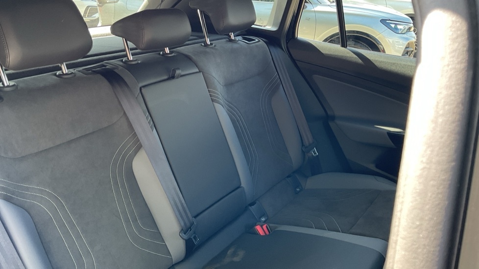 Used Volkswagen ID.4 2025 for sale - 76937474: Photo 15