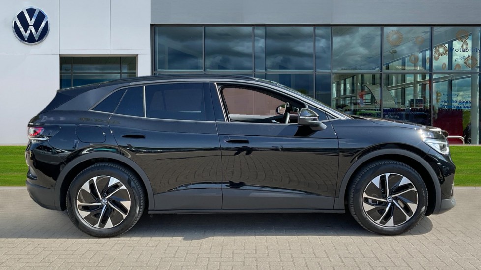 Used Volkswagen ID.4 2025 for sale - 76937474: Photo 4