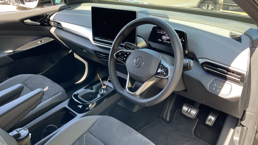 Used Volkswagen ID.4 2025 for sale - 76937474: Photo 6