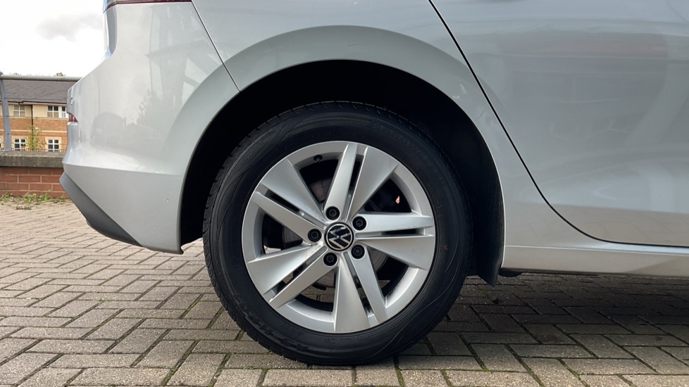 Used Volkswagen Golf 2023 for sale - 75735271: Photo 5