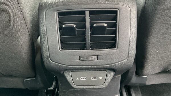 Used Volkswagen T-Roc 2025 for sale - 76066878: Photo 34