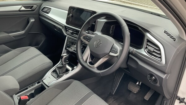 Used Volkswagen T-Roc 2025 for sale - 76066878: Photo 6