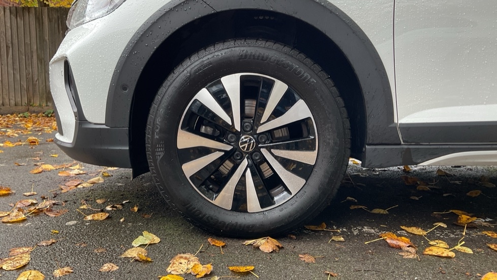 Used Volkswagen Taigo 2023 for sale - 76487392: Photo 18