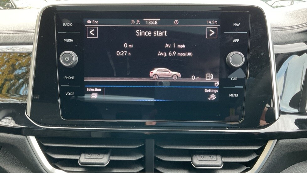 Used Volkswagen T-Roc 2025 for sale - 76452270: Photo 23