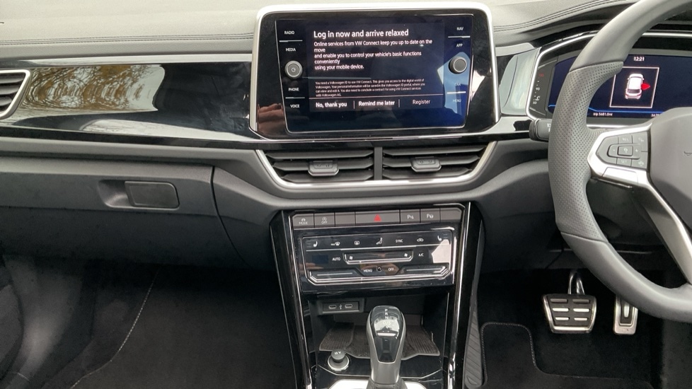 Used Volkswagen T-Roc 2025 for sale - 76717351: Photo 13