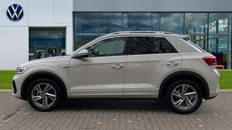 Used Volkswagen T-Roc 2025 for sale - 76717351: Photo 9