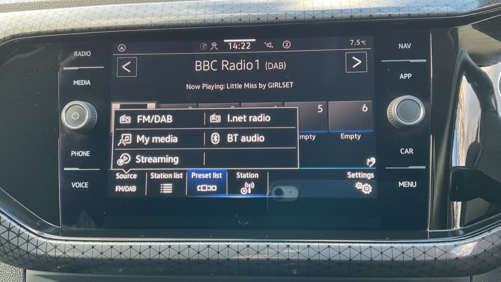 Used Volkswagen T-Cross 2022 for sale - 76766351: Photo 25