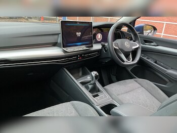 Used Volkswagen Golf 2024 for sale - 76452214: Photo