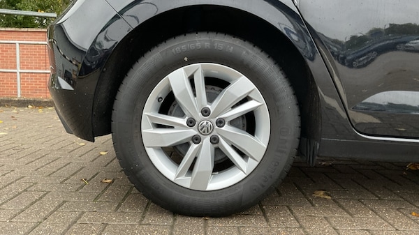 Used Volkswagen Polo 2019 for sale - 76092138: Photo 5