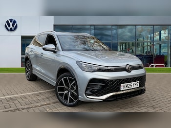 2025 - 1.5 TSI 272 eHybrid R-Line 5dr DSG