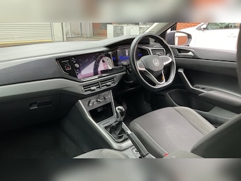 Used Volkswagen Polo 2022 for sale - 76458793: Photo