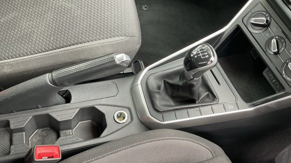 Used Volkswagen Polo 2022 for sale - 76458793: Photo 35