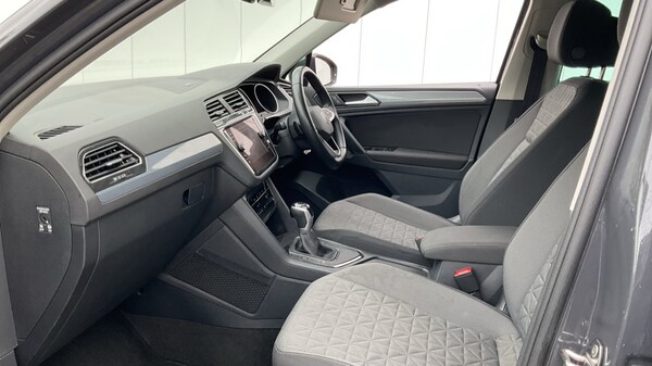 Used Volkswagen Tiguan 2022 for sale - 76190998: Photo 28