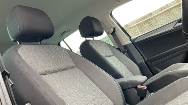 Used Volkswagen Tiguan 2022 for sale - 76190998: Photo 38