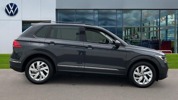 Used Volkswagen Tiguan 2022 for sale - 76190998: Photo 4