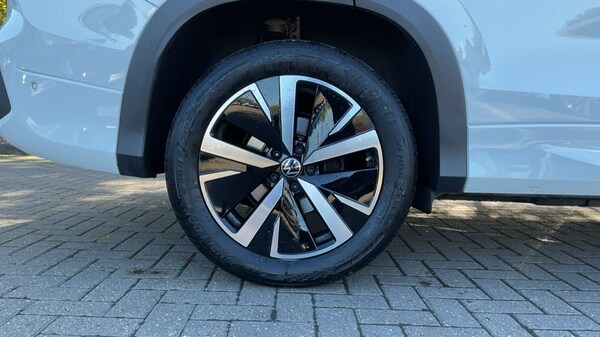 Used Volkswagen Touran 2025 for sale - 76154882: Photo 5