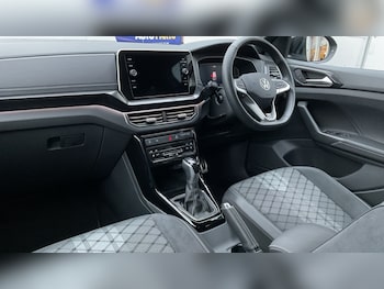 Used Volkswagen T-Cross 2025 for sale - 76874109: Photo