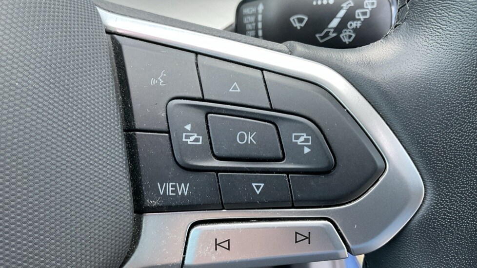 Used Volkswagen Golf 2024 for sale - 75874328: Photo 30