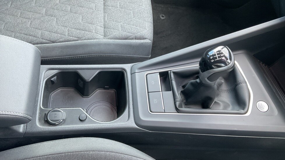Used Volkswagen Golf 2024 for sale - 75874328: Photo 35