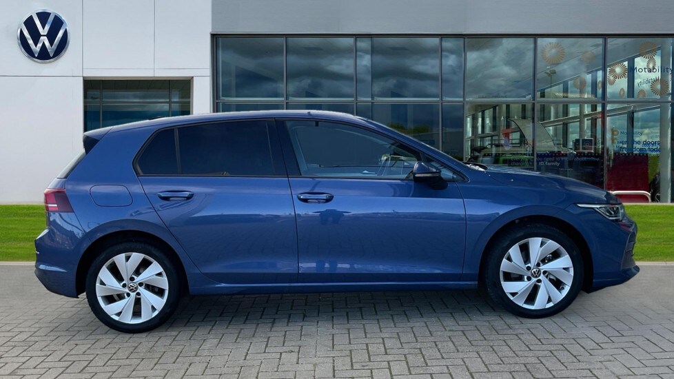 Used Volkswagen Golf 2024 for sale - 75874328: Photo 4