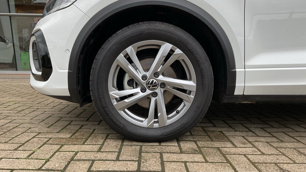 Used Volkswagen T-Roc 2025 for sale - 75874141: Photo 18