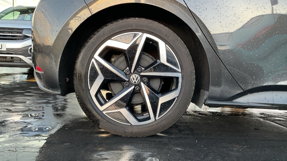 Used Volkswagen ID.3 2021 for sale - 76861787: Photo 5