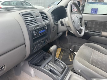 Used Isuzu Rodeo 2005 for sale - 78988933: Photo