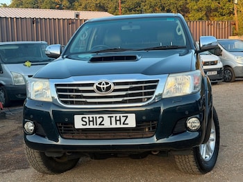 Used Toyota Hilux 2012 for sale - 79496254: Photo
