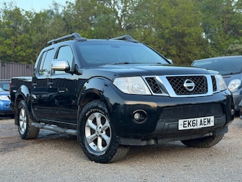 Used Nissan Navara 2011 for sale - 78989352: Photo