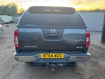 Used Nissan Navara 2014 for sale - 79646195: Photo