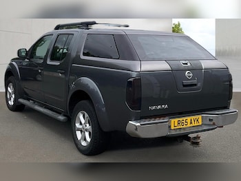 Used Nissan Navara 2015 for sale - 78989114: Photo
