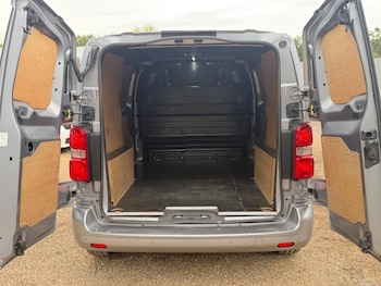 Used Vauxhall Vivaro 2019 for sale - 78987961: Photo