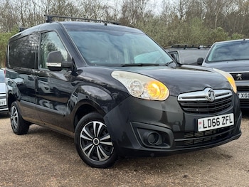 Used Vauxhall Combo 2017 for sale - 78988990: Photo