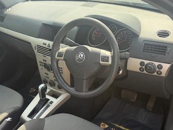 Used Vauxhall Astra 2008 for sale - 79049522: Photo
