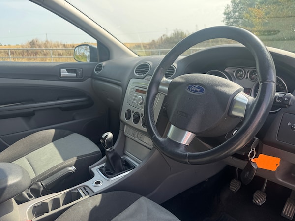Used Ford Focus 2009 for sale - 75581345: Photo 8