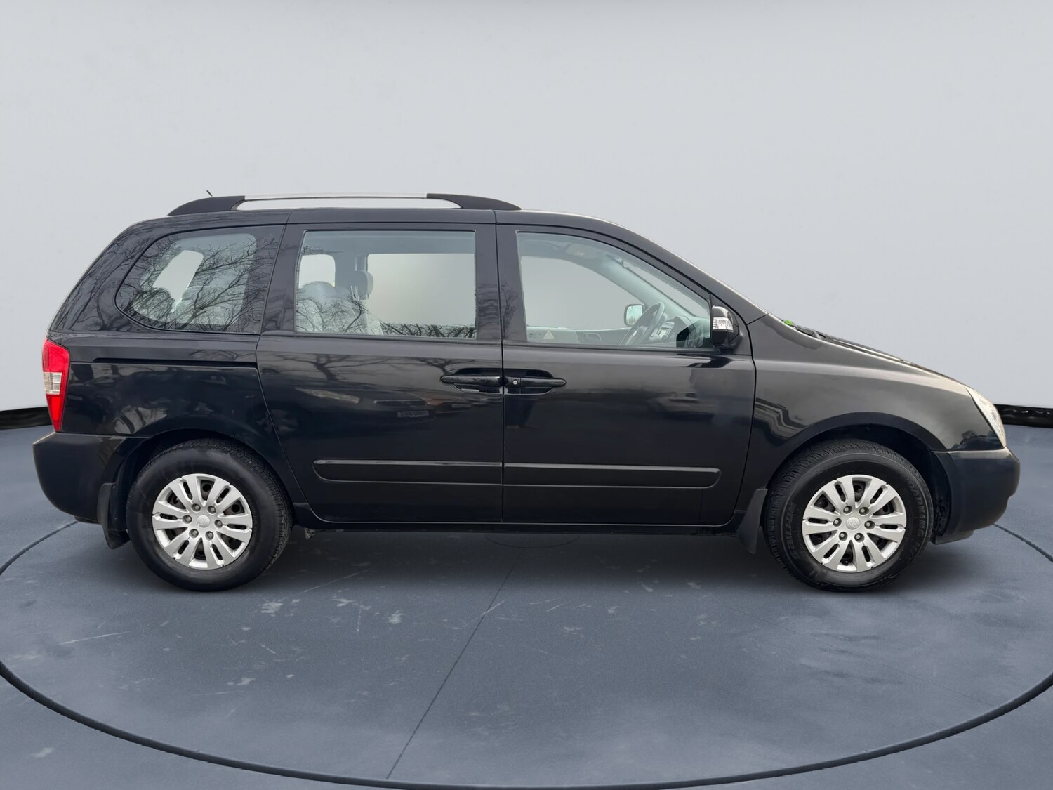 Used Kia Sedona 2011 for sale - 77998801: Photo 13