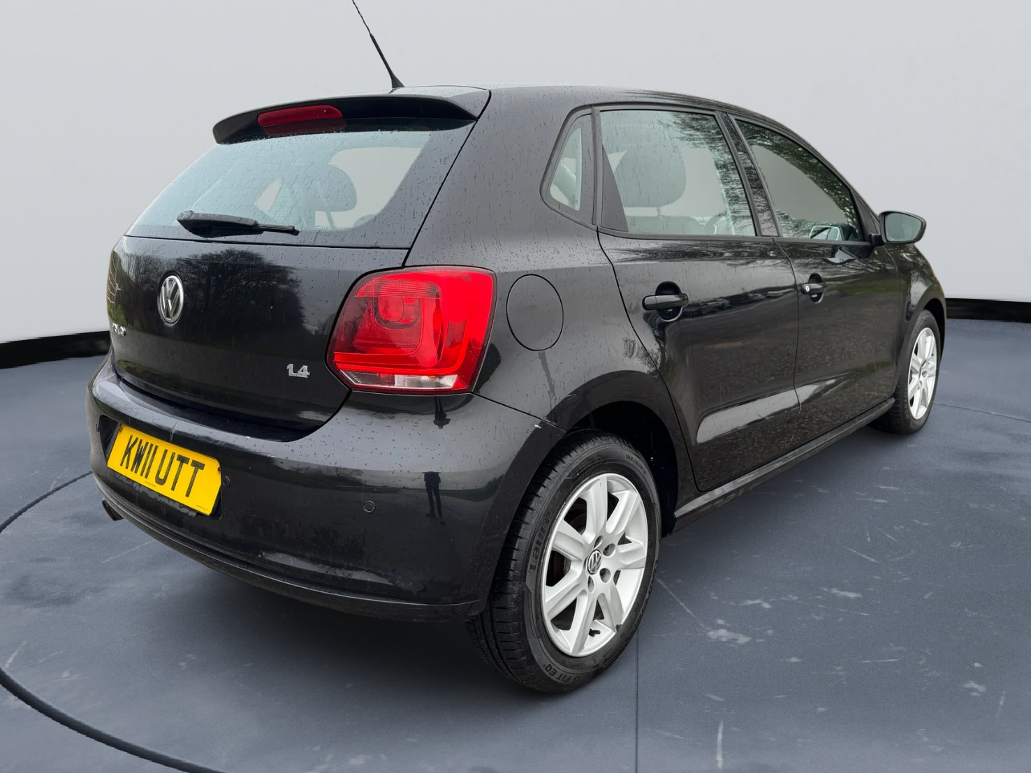 Used Volkswagen Polo 2011 for sale - 77272610: Photo 9